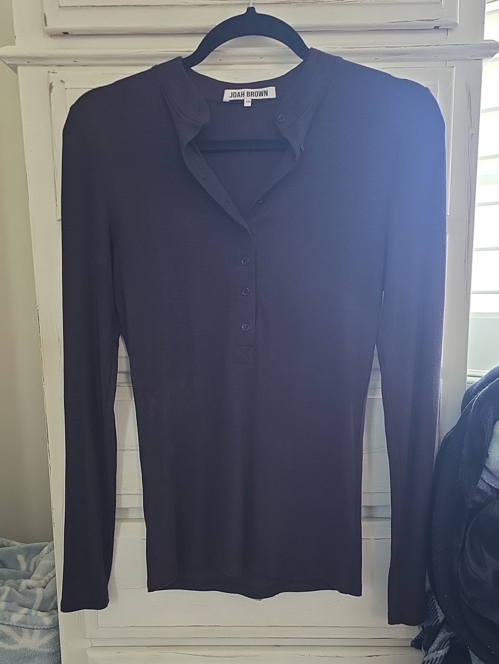 Joah Brown Women's Long-Sleeve Henley Top - Black